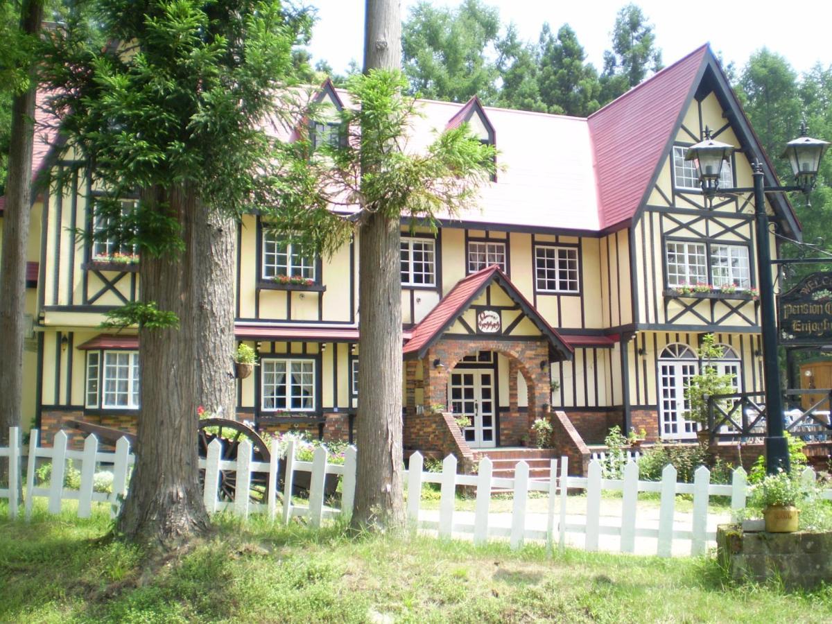 Bed and Breakfast ペンション ちゃうちゃう Hakuba Exterior foto